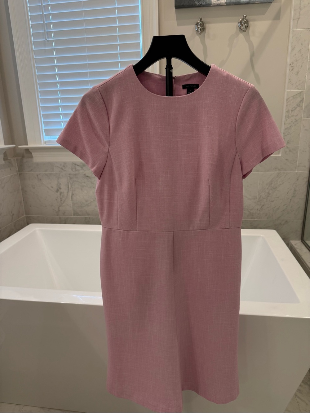 Classic Short Sleeve Pink Sheath Dress